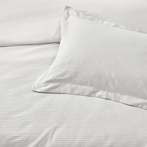 Yard Waffle White Textured Duvet Cover Set